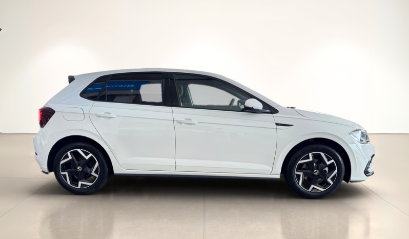 
								Volkswagen Polo R-Line 1.0 TSI 70 kW (95 CV) 5 vel. full									