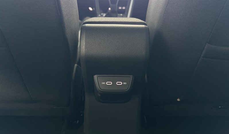 
								Volkswagen Polo R-Line 1.0 TSI 70 kW (95 CV) 5 vel. full									