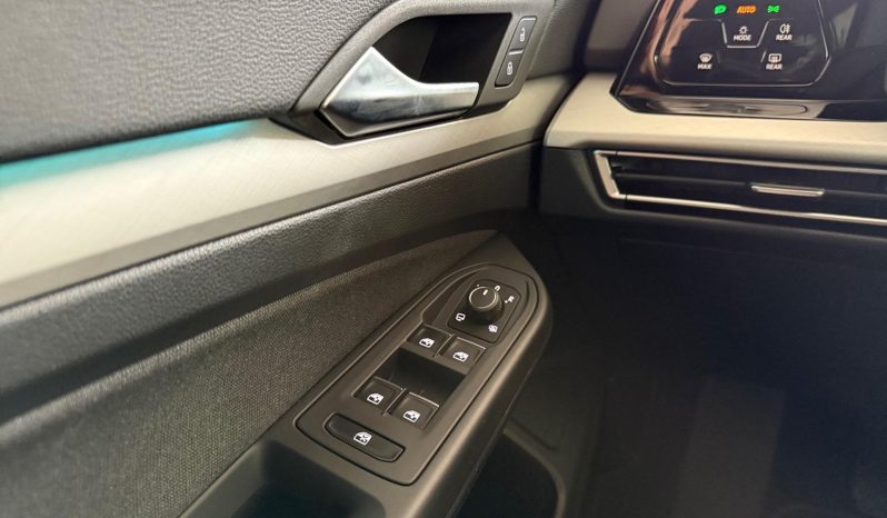 VOLKSWAGEN Golf 1.0 TSI Life 81kW – 6382MPT full