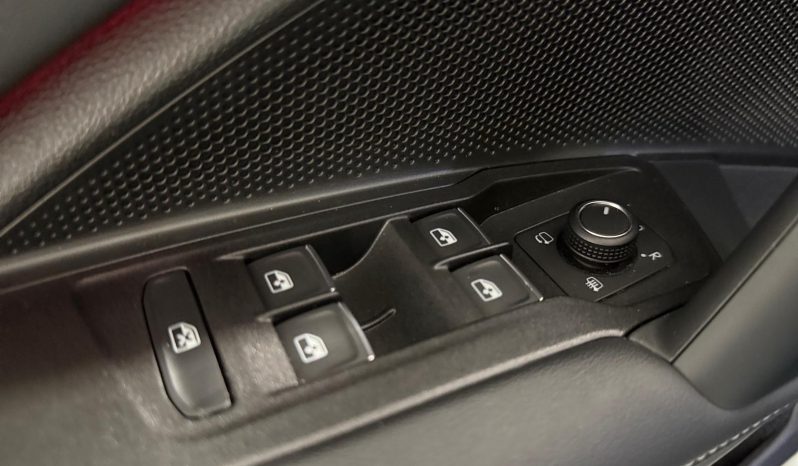 
								Tiguan R-Line 2.0 TDI 110 kW (150 CV) Automático DSG 7 vel. full									