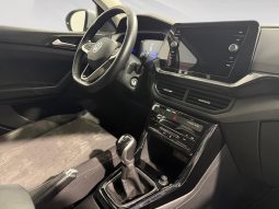 
										VOLKSWAGEN T-Cross 1.0 TSI Life 70kW full									