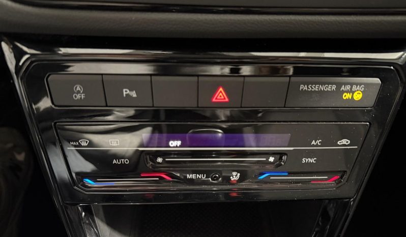 
								VOLKSWAGEN T-Cross 1.0 TSI Life 70kW full									