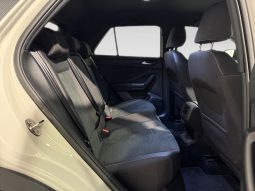 
										VOLKSWAGEN T-Roc 1.5 TSI Dark Line DSG7 110KW full									