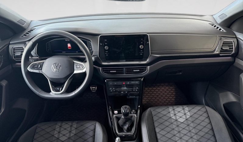 
								T-Cross R-Line 1.0 TSI 85 kW (116 CV) 6 vel. – 9871NFN full									