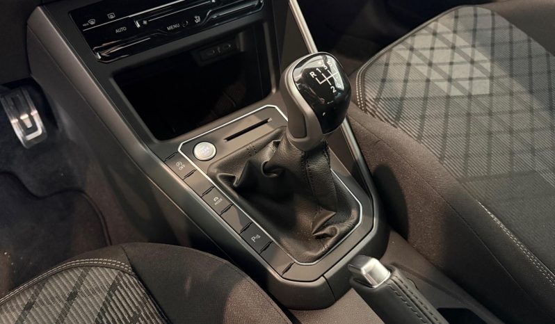
								Polo 1.0 TSI R-Line 70kW – 3550NFN full									