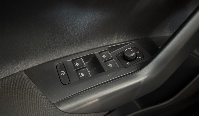 
								Polo 1.0 TSI R-Line 70kW – 3550NFN full									