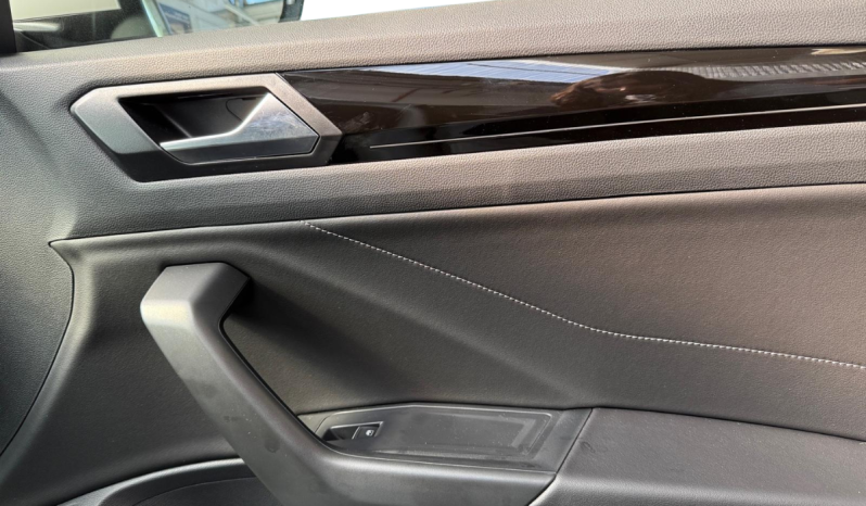 
								T-Roc R-Line 1.5 TSI 110 kW (150 CV) Automático DSG 7 vel. – 5501NGH full									