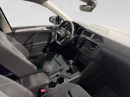 
										VOLKSWAGEN Tiguan 2.0TDI Life 110kW – 8474LYK full									