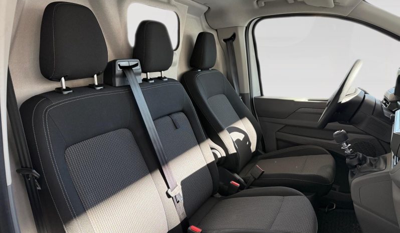 
								Transporter Furgón Batalla Corta 2.0 TDI 110 kW (150 CV) 6 Vel. – 3048NFP full									