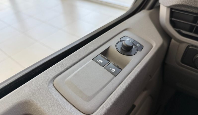 
								Transporter Furgón Batalla Corta 2.0 TDI 110 kW (150 CV) 6 Vel. – 3048NFP full									