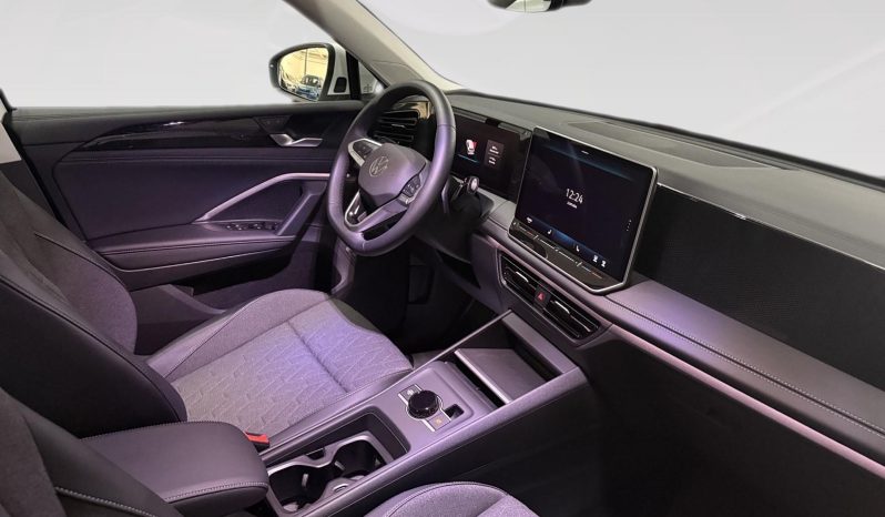 
								VOLKSWAGEN Tiguan 2.0TDI Más DSG 110kW – 0781NRG full									